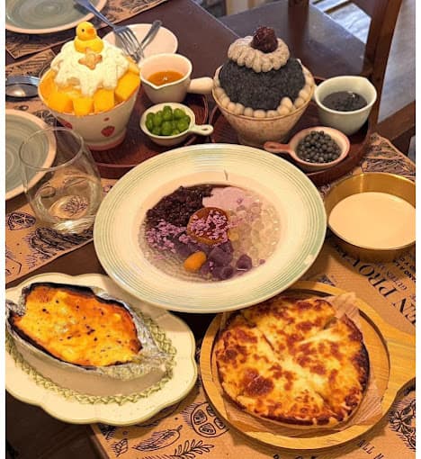 kakigori-tongsu-and-more-at-let-s-seat-in-barcelona