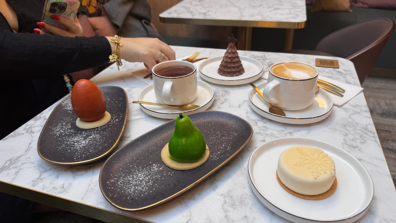 Realistic fruit pastries