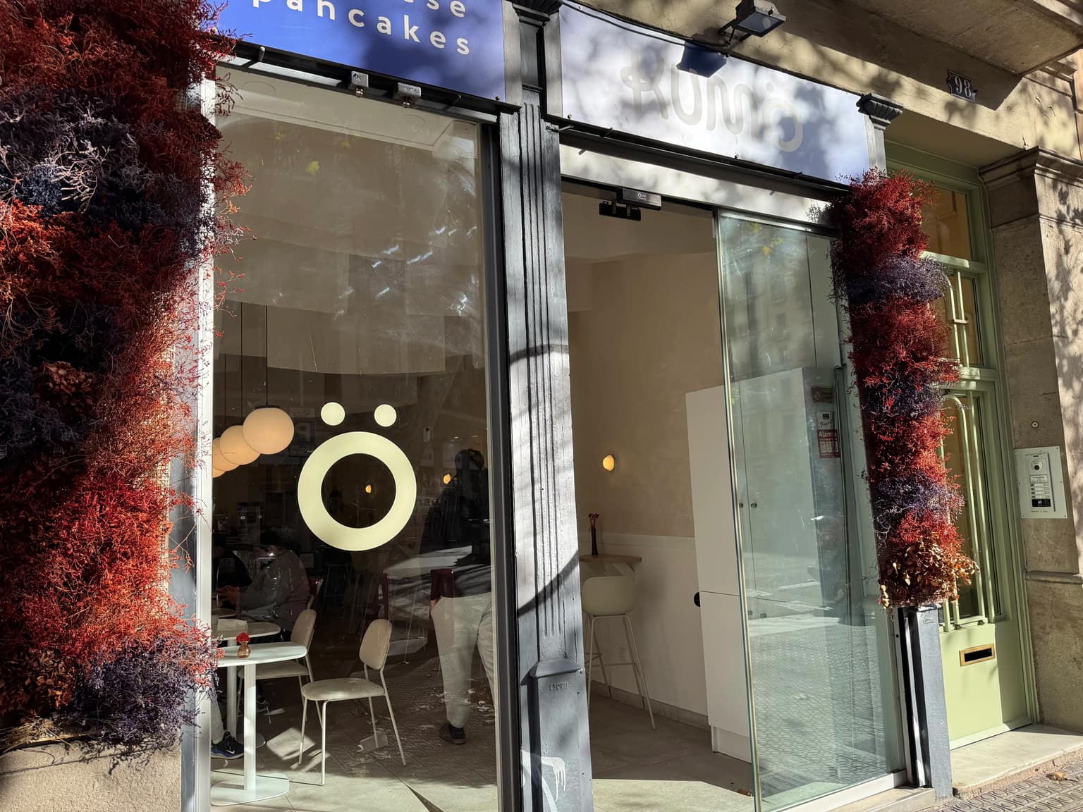 the-best-souffle-pancakes-in-barcelona-kumo